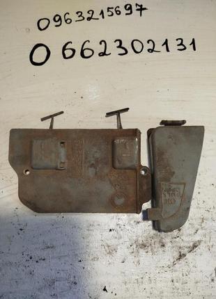 Лючок акб та мастила honda dio 18,25