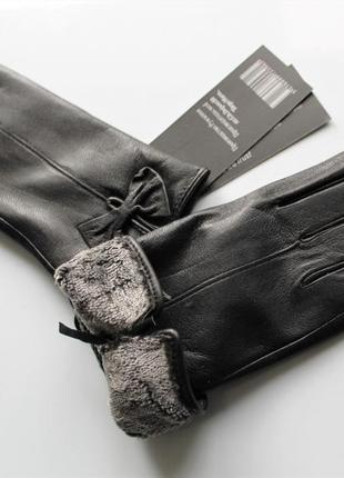 Жіночі шкіряні рукавички "бантик" чорні3 фото