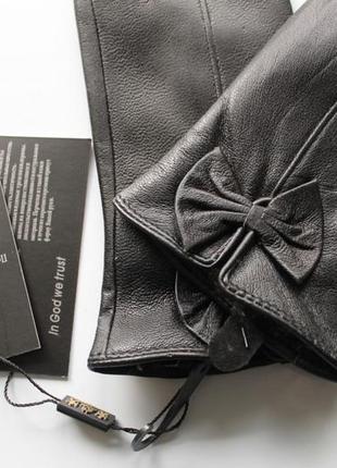 Жіночі шкіряні рукавички "бантик" чорні4 фото