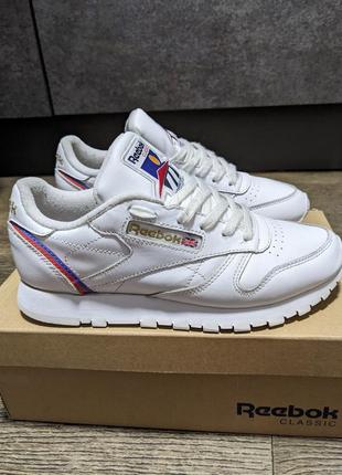 Женские кроссовки reebok cl lthr eg5975
