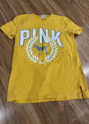Футболка pink