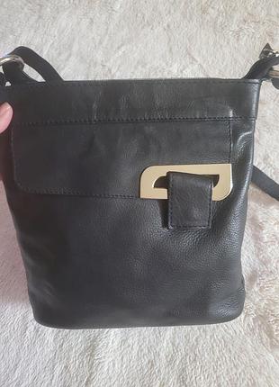 Женская кожаная сумка medicus