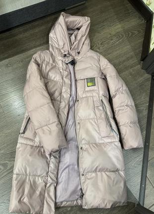 Пуховик женский