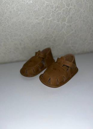 Босоножки -пинетки