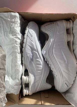 Nike shox r4 нові