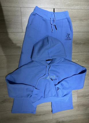 Спортивный костюм xs