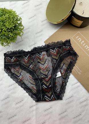 Трусики от итальянского бренда intimissimi