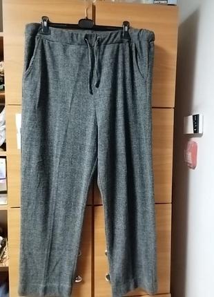 Брюки теплые 22 размер