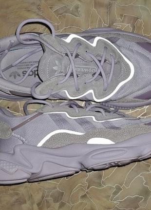 Кроссовки adidas ozweego