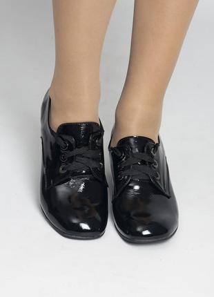 Черные кожаные лаковые туфли ботильоны 38 размера3 фото