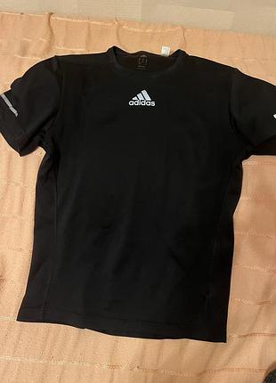 Футболка adidas