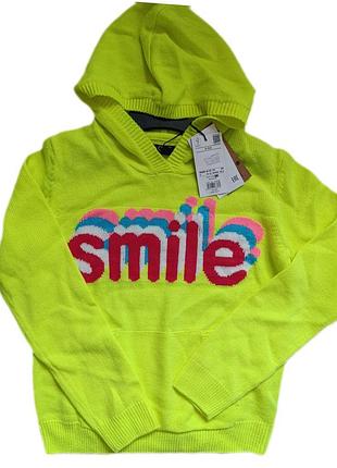 Яркий свитерик от известного итальянского бренда 🥰