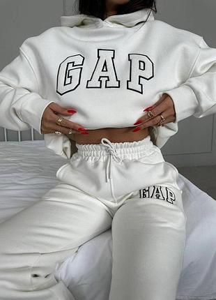 Стильний спортивний костюм gap на флісі. колір: білий, оливка, хакі.