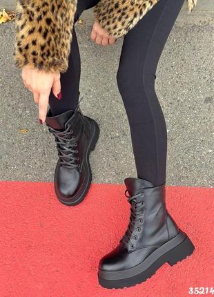 Стильные сапоги, утепленные натуральным мехом