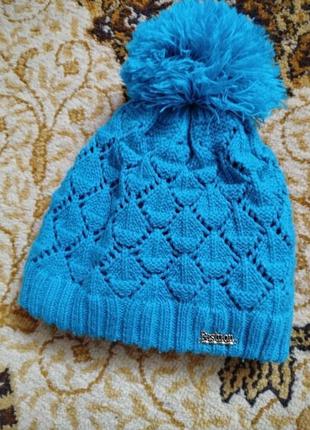 Теплая шапка для девочки