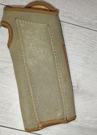 Бандаж, нашина для левой руки