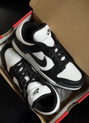 Nike dunk low sneakers in black iridescent цена 3100 woman us 7 woman us 8,5 woman us 9