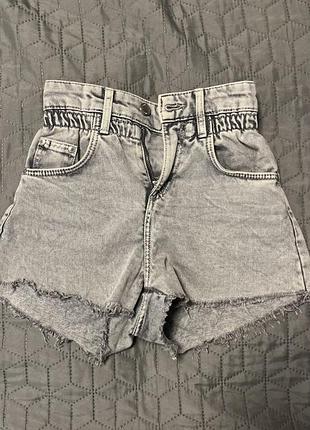 Шорты на высокой посадке