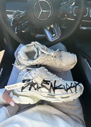 Кроссовки женские демисезоны