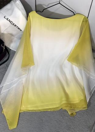 Свободная блуза оверсайз