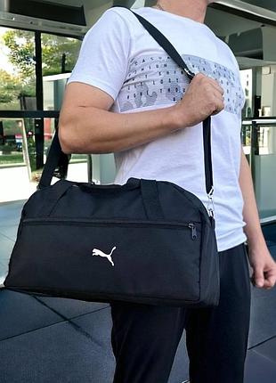 Спортивна чорна сумка puma