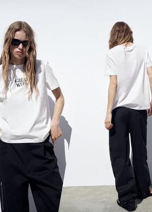 Бавовняна базова, білосніжна футболка zara