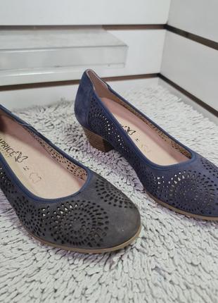 Женские туфли caprice  оригинал замша 38р. eo130