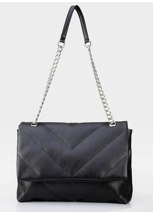 Сумка-клатч с ремешком-цепочкой и светлой фурнитурой "лекси"