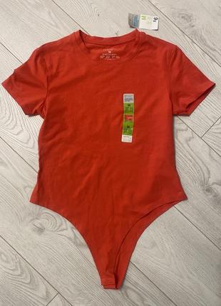 Боді червоного кольору, розмір м.