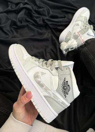 Кроссовки nike air jordan 1 high retro grey camo3 фото