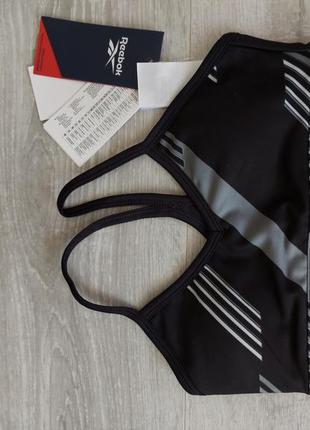 Спортивний топ reebok