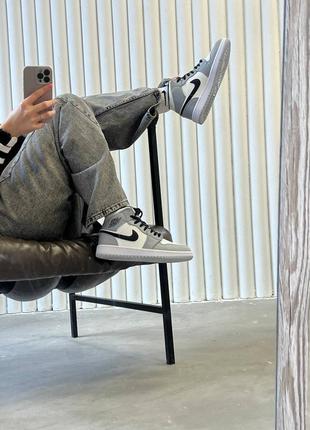 Кроссовки nike jordan 1 mid grey2 фото