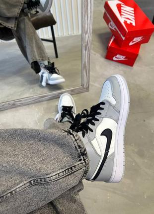 Кроссовки nike jordan 1 mid grey5 фото