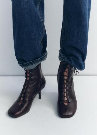 Кожаные коричневые ботинки женские zara