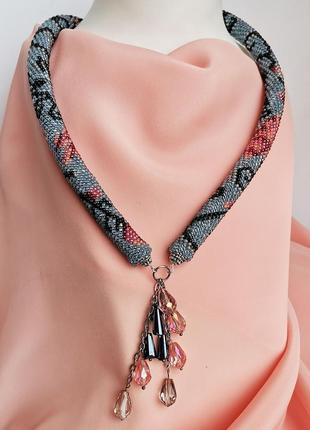 Украшение из бисера колье-жгут "шелковый танец"