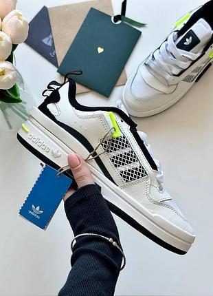 Adidas forum white/black