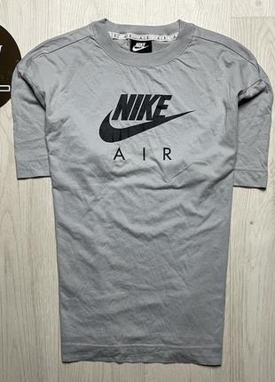 Мужская футболка Trainers nike air, размер по факту s