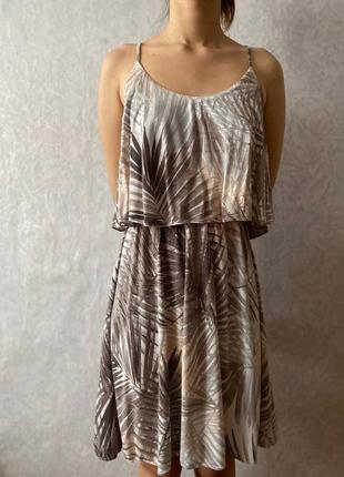 Очень красивое платье отh &amp; m