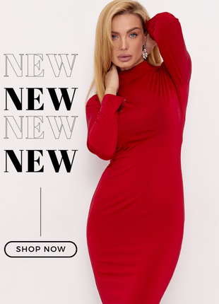 Красное платье миди под горло