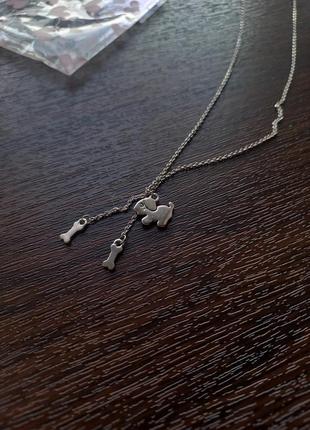 Серебристый милый кулончик