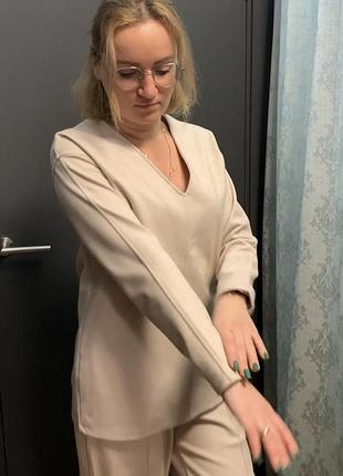 Костюм женский