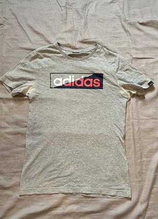 Футболка адідас тішка adidas