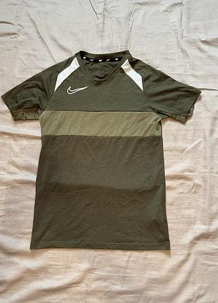 Футболка найк дре фит тешка nike dri fit