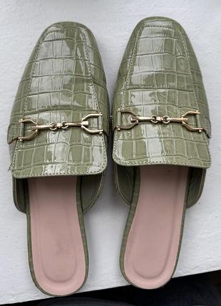 Продам мюли 24 см