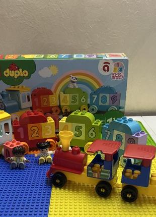 Конструктор lego duplo поезд с цифрами