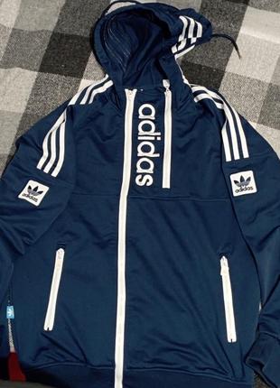 Мужская спортивная кофта