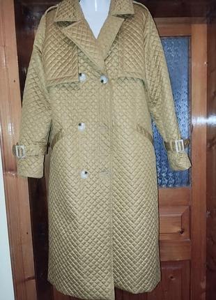 Шикарне фірмове пальто плащ