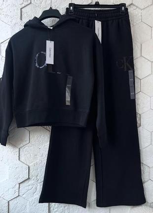 Костюм calvin klein