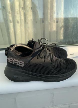 Кроссовки skechers черного цвета