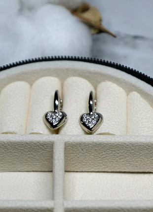Сережки xuping jewelry сердце с белым цирконом из медицинского сплава родий 19х9 мм